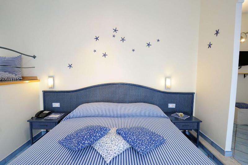 Sharon House Hotel Amalfi Bagian luar foto