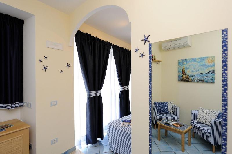 Sharon House Hotel Amalfi Bagian luar foto