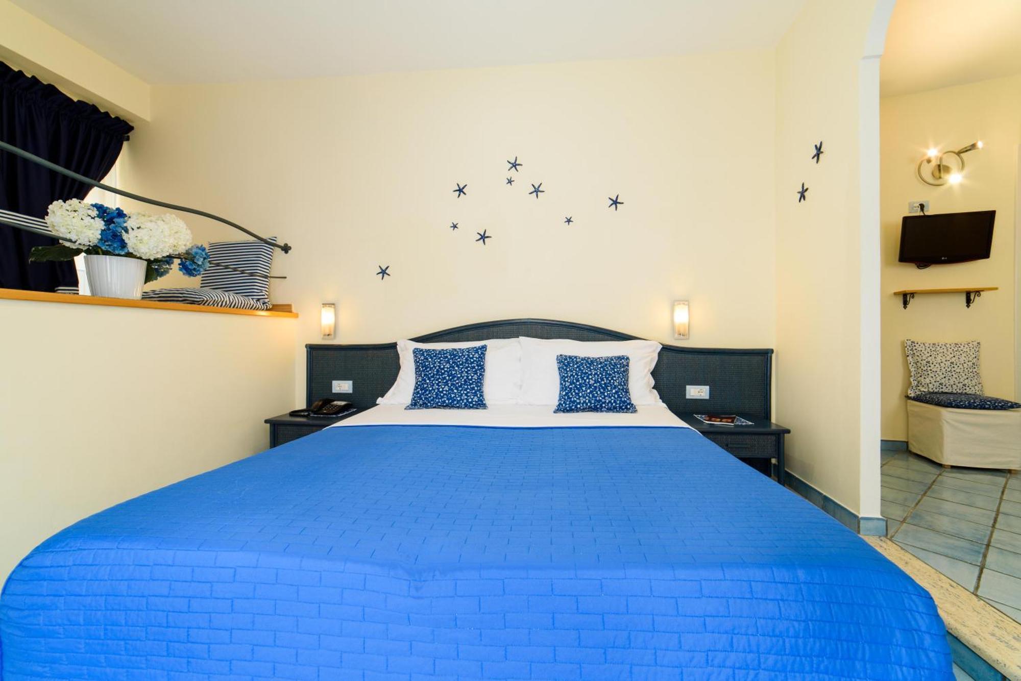 Sharon House Hotel Amalfi Bagian luar foto