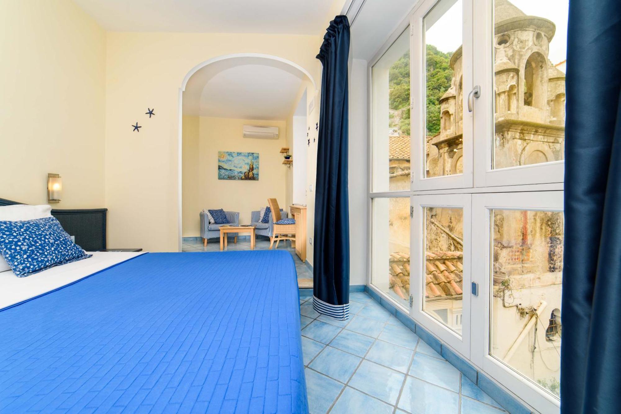 Sharon House Hotel Amalfi Bagian luar foto
