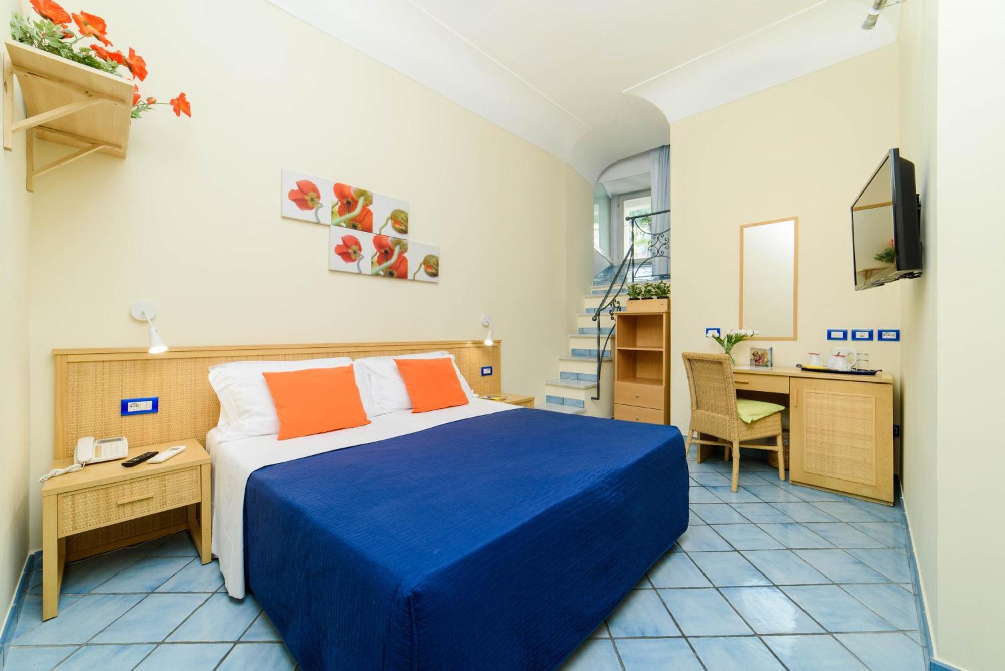 Sharon House Hotel Amalfi Bagian luar foto